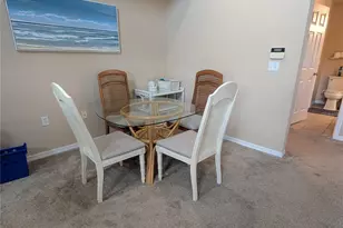 5641 Bidwell Pkwy, Sarasota, FL 34233 - Photo 9