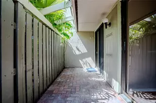 5797 Summerside Ln, Sarasota, FL 34231 - Photo 25