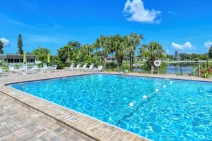 3961 Ashwood Ln, Sarasota, FL 34232 - Photo 35