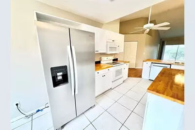 6554 Fairway Gardens Drive #6554, Bradenton, FL 34203 - Photo 11