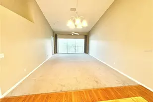 6554 Fairway Gardens Dr, Bradenton, FL 34203 - Photo 3