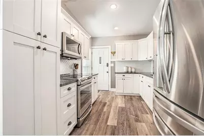 2134 Serpentine Circle S, Saint Petersburg, FL 33712 - Photo 13