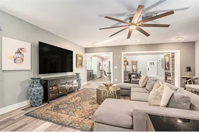 2134 Serpentine Circle S, Saint Petersburg, FL 33712 - Photo 7
