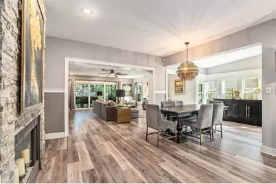 2134 Serpentine Circle S, Saint Petersburg, FL 33712 - Photo 9