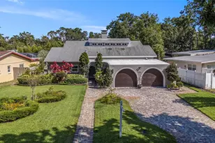 2134 Serpentine Cir S, Saint Petersburg, FL 33712 - Photo 1