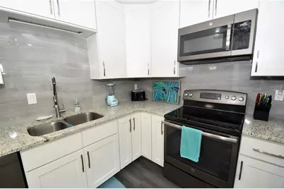 1647 Brookhouse Court #BR146, Sarasota, FL 34231 - Photo 3