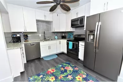1647 Brookhouse Court #BR146, Sarasota, FL 34231 - Photo 5