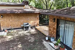 34146 Umbrella Rock Dr, Webster, FL 33597 - Photo 5