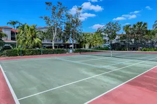 9330 Clubside Cir, Sarasota, FL 34238 - Photo 27