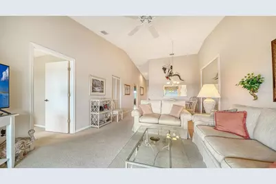 9330 Clubside Circle #3306, Sarasota, FL 34238 - Photo 9