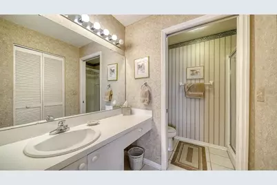 9330 Clubside Circle #3306, Sarasota, FL 34238 - Photo 17