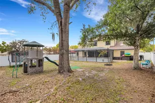 4304 Lukow Pl, Valrico, FL 33596 - Photo 53