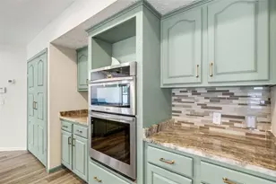 4304 Lukow Pl, Valrico, FL 33596 - Photo 25