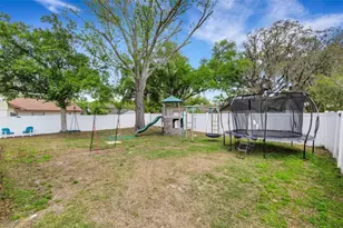 4304 Lukow Pl, Valrico, FL 33596 - Photo 55
