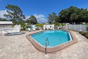137 Drifting Sands Dr, Venice, FL 34293 - Photo 39