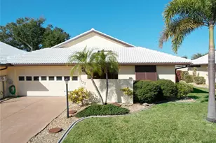 137 Drifting Sands Dr, Venice, FL 34293 - Photo 1