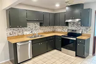 137 Drifting Sands Dr, Venice, FL 34293 - Photo 19