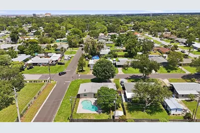 1302 32nd Street W, Bradenton, FL 34205 - Photo 23