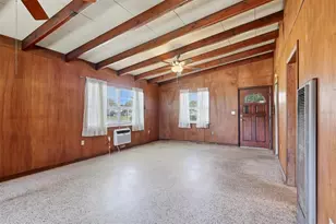 1302 32nd St W, Bradenton, FL 34205 - Photo 5