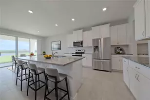 5748 Woodland Sage Dr, Sarasota, FL 34238 - Photo 7