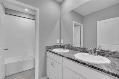 5748 Woodland Sage Drive, Sarasota, FL 34238 - Photo 31