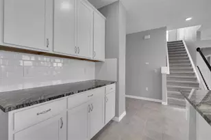 5748 Woodland Sage Dr, Sarasota, FL 34238 - Photo 17
