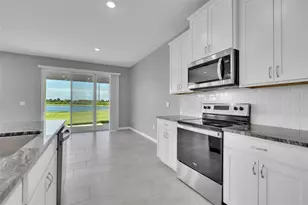 5748 Woodland Sage Dr, Sarasota, FL 34238 - Photo 13