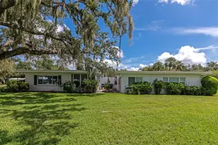 4202 Schwalbe Dr, Sarasota, FL 34235 - Photo 33