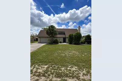 7362 Edinburgh Way, Weeki Wachee, FL 34613 - Photo 1