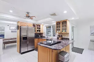 5333 Siesta Ct, Sarasota, FL 34242 - Photo 17