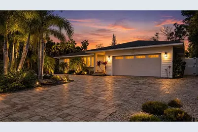 5333 Siesta Court, Sarasota, FL 34242 - Photo 7