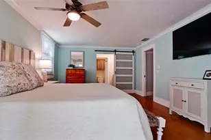 401 Palm Tree Dr, Bradenton, FL 34210 - Photo 17