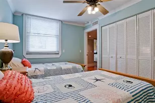 401 Palm Tree Dr, Bradenton, FL 34210 - Photo 31