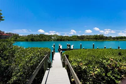 65 Lighthouse Point Drive, Longboat Key, FL 34228 - Photo 7