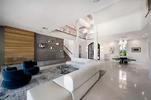 65 Lighthouse Point Dr, Longboat Key, FL 34228 - Photo 13