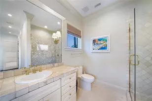 65 Lighthouse Point Dr, Longboat Key, FL 34228 - Photo 39