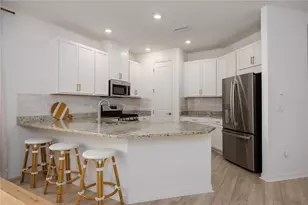 15069 Shady Palms Ln, Nokomis, FL 34275 - Photo 9