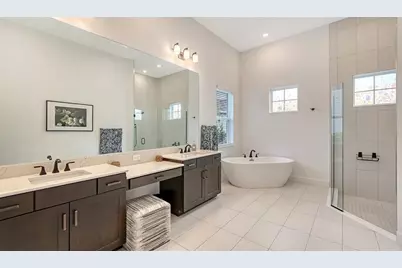 9483 Tequila Sunrise Drive, Sarasota, FL 34241 - Photo 31