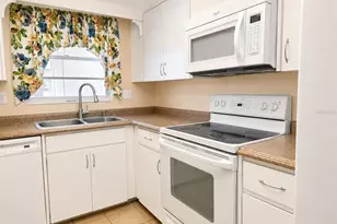 617 Park Cir, Bradenton, FL 34207 - Photo 13