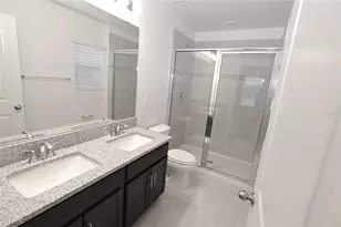 9532 Sandy Bluffs Circle, Parrish, FL 34219 - Photo 17