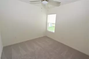 9532 Sandy Bluffs Circle, Parrish, FL 34219 - Photo 15