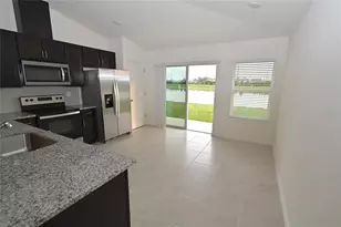 9532 Sandy Bluffs Circle, Parrish, FL 34219 - Photo 7