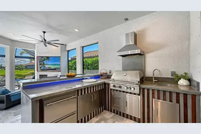 3730 Santa Caterina Boulevard, Bradenton, FL 34211 - Photo 17