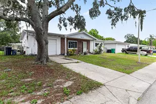9021 Richwood Ln, Port Richey, FL 34668 - Photo 5
