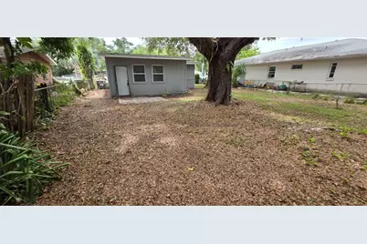 2425 Dixie Avenue, Sarasota, FL 34234 - Photo 25