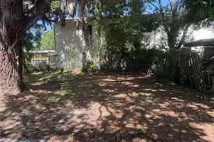 2425 Dixie Ave, Sarasota, FL 34234 - Photo 27
