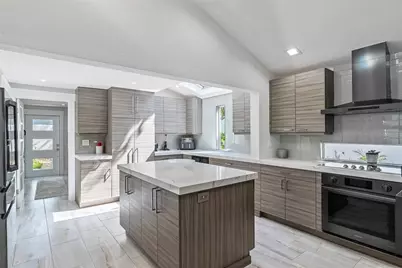 1100 Westway Drive, Sarasota, FL 34236 - Photo 13