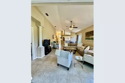 7330 Kensington Court, Bradenton, FL 34201 - Photo 5