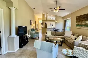 7330 Kensington Ct, Bradenton, FL 34201 - Photo 5
