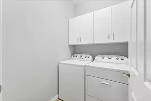 19010 Mangieri St, Venice, FL 34293 - Photo 25